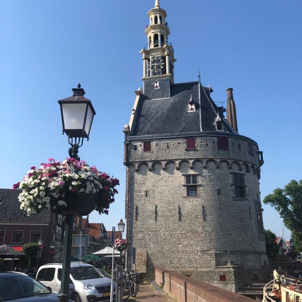 Durchs Gras in den Grashafen